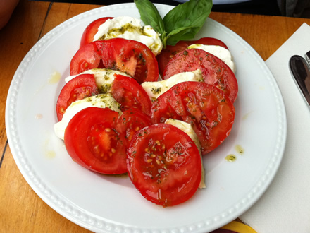 Salata Caprese