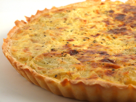 Tarta cu ceapa si cartofi