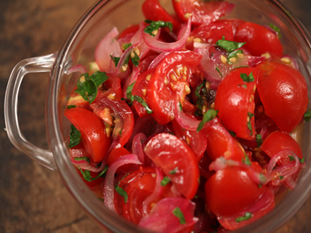 Reteta Salata de rosii cu ceapa