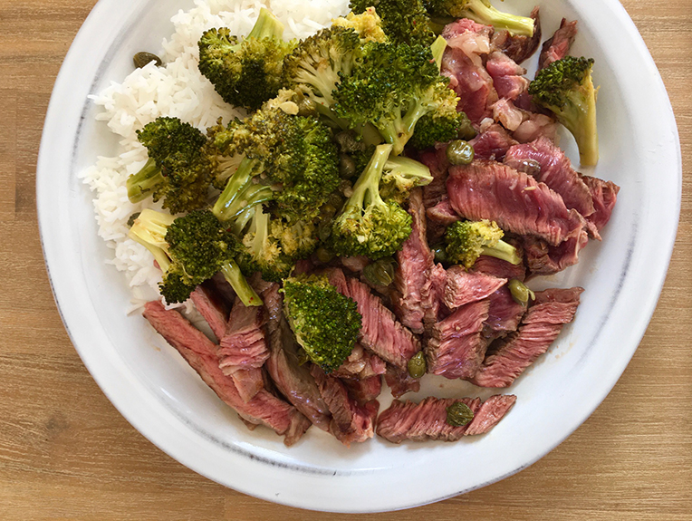 Reteta Steak cu broccoli picant