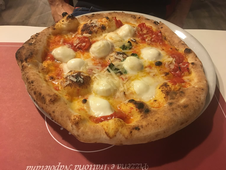 Pizza la Regina Margherita