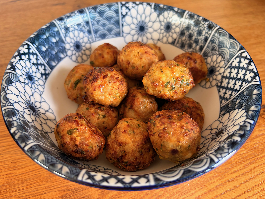 Chiftele de pui in Air Fryer