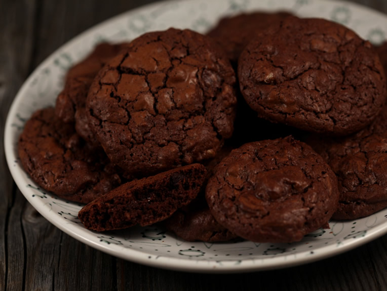 Cookies De Ciocolata Cu Nuca