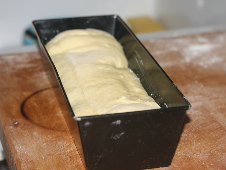 Cozonacul in tava