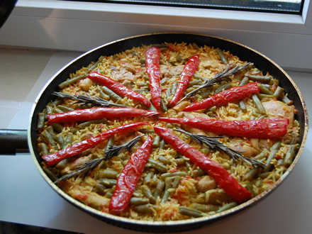 Decoram paella