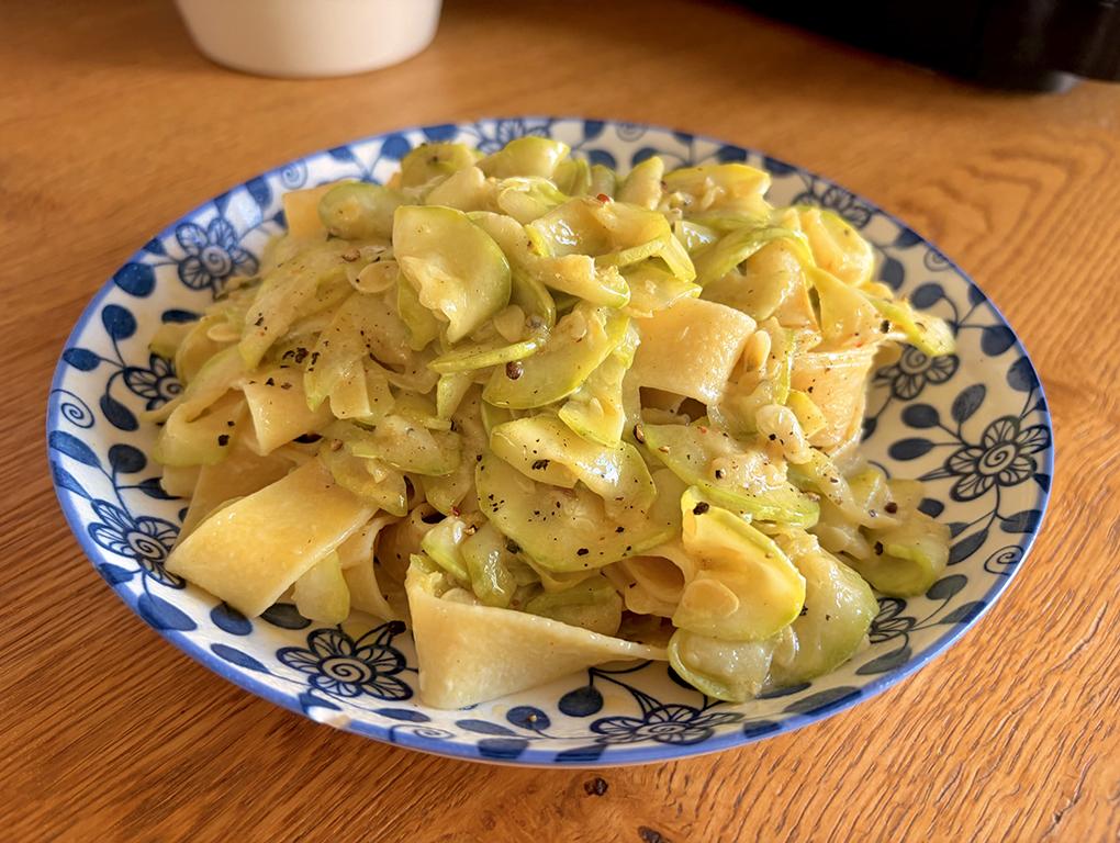 Pappardelle cu dovlecei