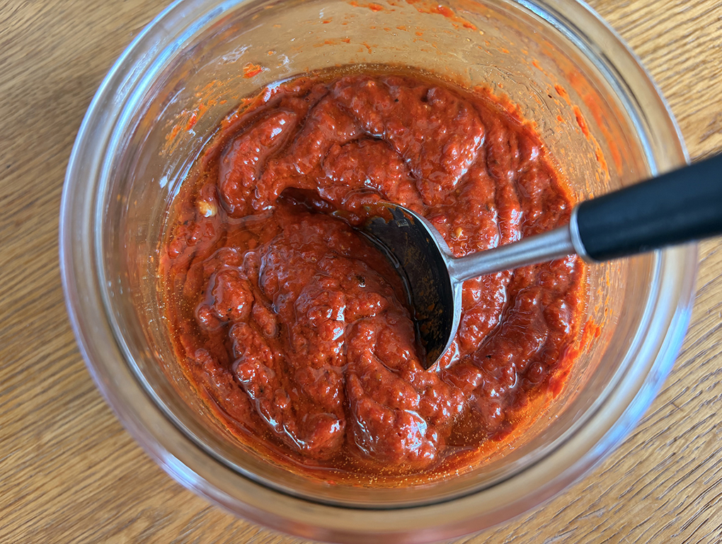 Pasta de ardei condimentata