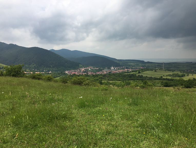 Locul de picnic cu priveliste catre Rasinari