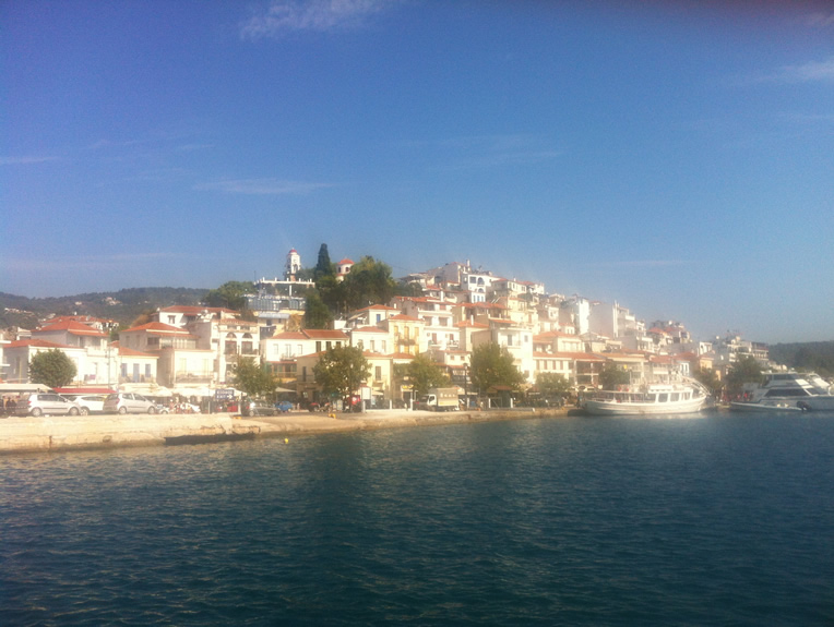 Orasul Skiathos