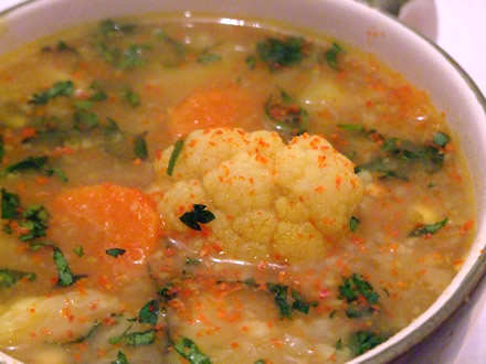 Supa de legume si curry