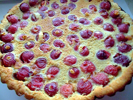 Tarta simpla cu cirese (Clafouti)