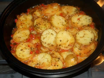 Baked New Potatoes with Peppers