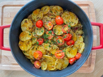 Baked New Potatoes with Capers and Anchovies