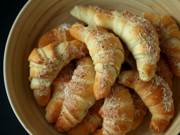 Butterh&ouml;rnchen mit Salbei