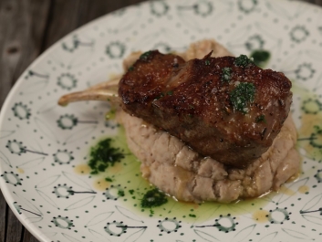 Lammkoteletts mit Bohnenp&uuml;ree