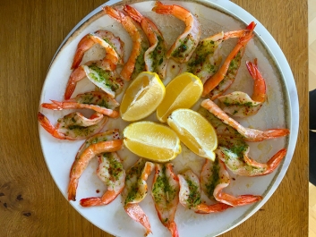 Baked Shrimp with Butter, Garlic and Parsley