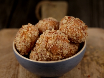 Almond Cookies