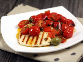 Grilled Halloumi with Peppers and Cherry Tomatoes
