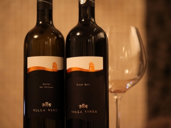 Kerner y Pinot Noir de Villa Vinea