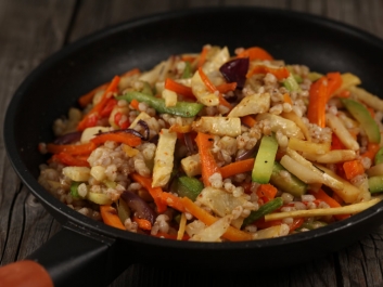 Verduras al horno con cebada perlada