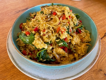 Arroz salteado con verduras al wok