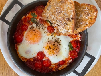 Huevos al Purgatorio