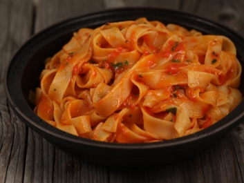 Pasta with Spicy Tomato Sauce and Herbs
