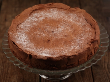 Csokol&aacute;d&eacute; fondant s&uuml;tem&eacute;ny