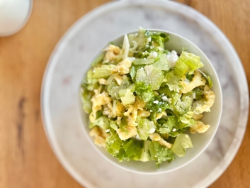 Salad with Feta Cheese and Omelet