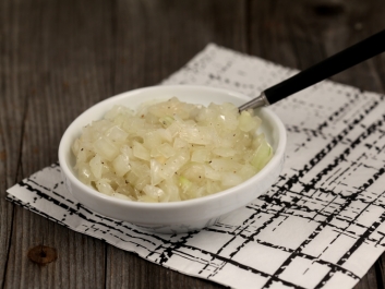 Crushed Onion Salad