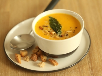 Crema de calabaza con parmesano
