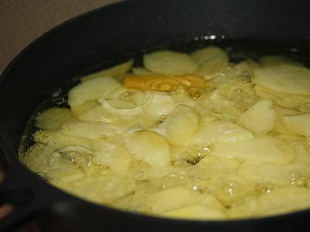 Cartofii "fierti" in ulei
