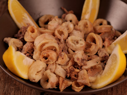 Reteta Calamari prajiti