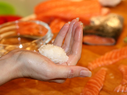 Reteta Cum preparam orezul pentru sushi
