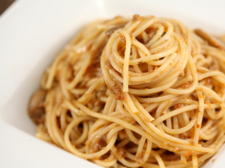 Spaghete cu sos de ciuperci