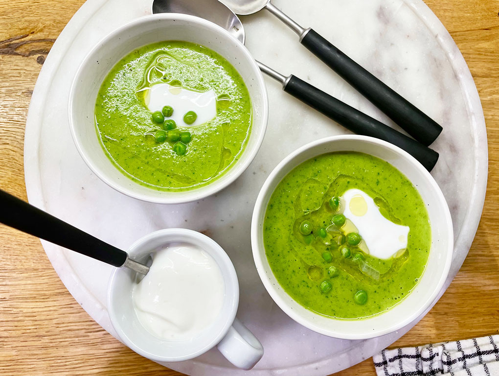 Reteta Supa crema de mazare cu rucola si parmezan