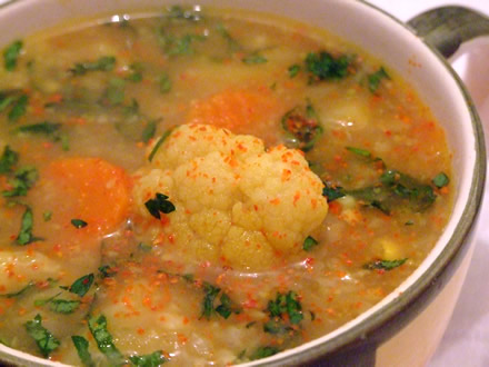 Reteta Supa de legume si curry